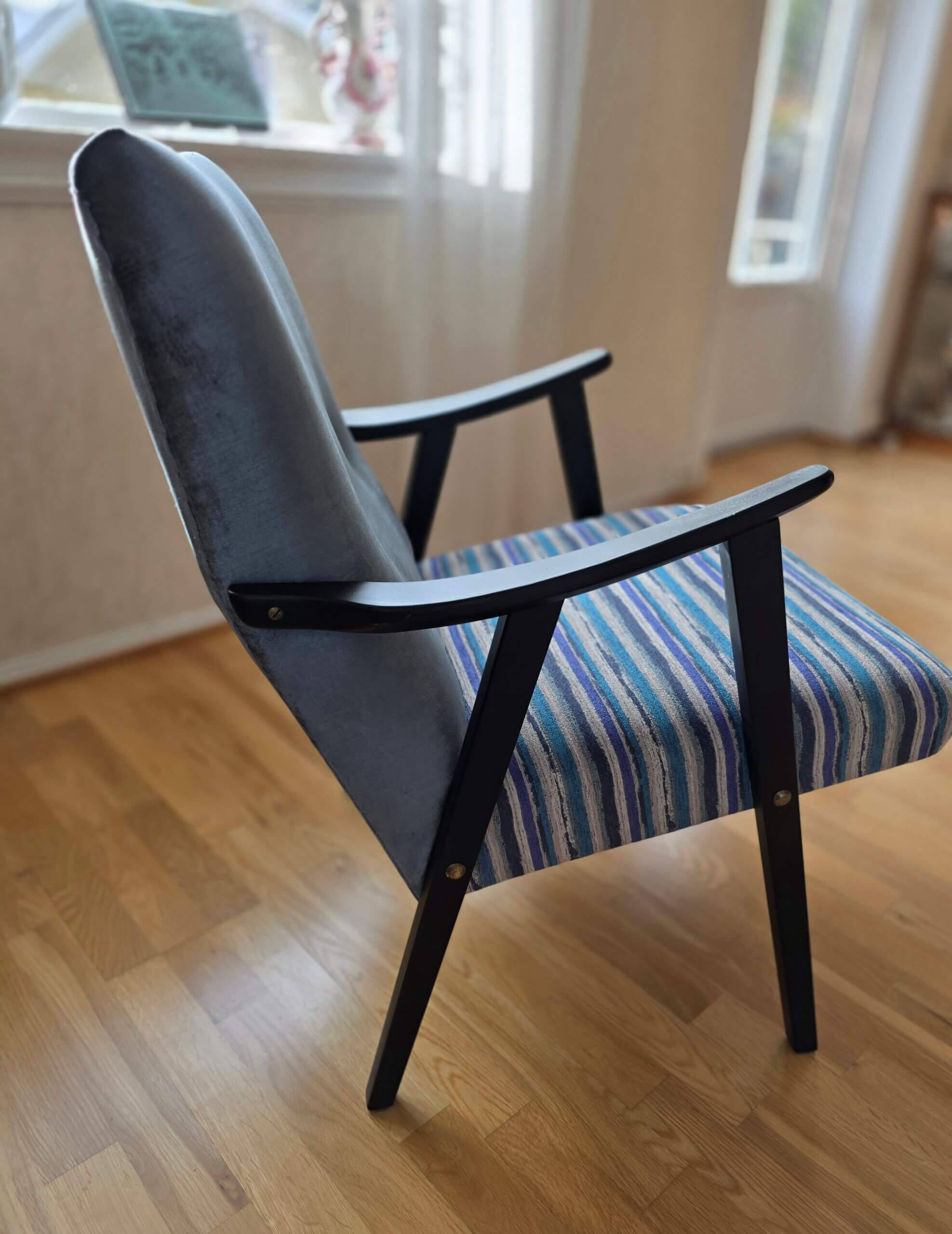 Lavrygget lenestol i klassisk skandinavisk stil - Bilde 2